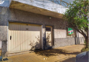 71 Ladines, La Tablada, 3 Habitaciones Habitaciones, ,1 BathroomBathrooms,Casas,Venta,Ladines,1038